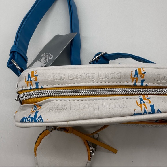 Disney Walt Disney World 50th Anniversary Cinderella Castle Purse/belt Bag - Picture 7 of 10